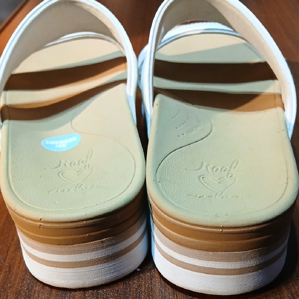 Women's White Sandals - Picture 4 of 8